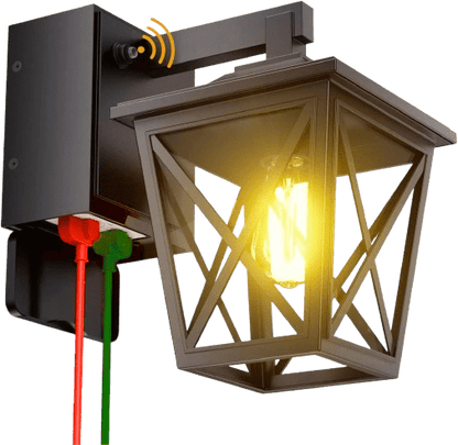 GlowPort®, Dusk to Dawn Outdoor Light with GFCI Outlet