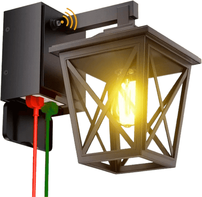 GlowPort®, Dusk to Dawn Outdoor Light with GFCI Outlet - Rtigos